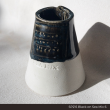 SP215 - Black