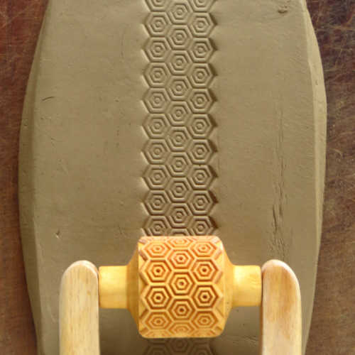 Medium Handle Roller