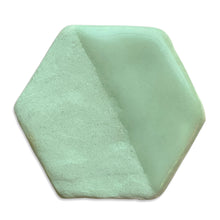 UG628 - Leaf Green Underglaze