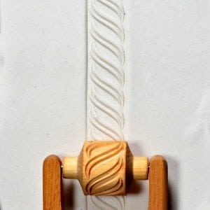 Medium Handle Roller