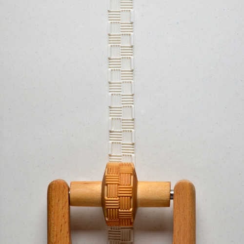 Small Handle Roller